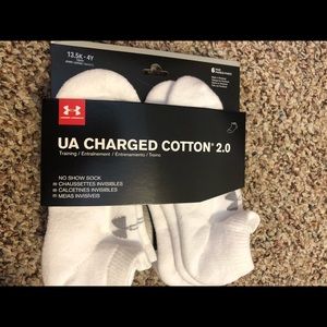 New, Boys Under Armour low cut white socks